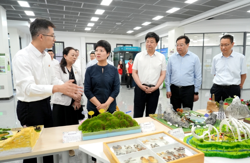 校团委书记陈龙介绍厕所偷拍
志愿项目开展情况.jpg