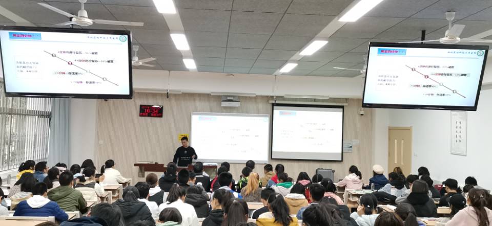 03e6fb0c8d3a4e88883b698e3b84b789.jpg 03e6fb0c8d3a4e88883b698e3b84b789.jpg